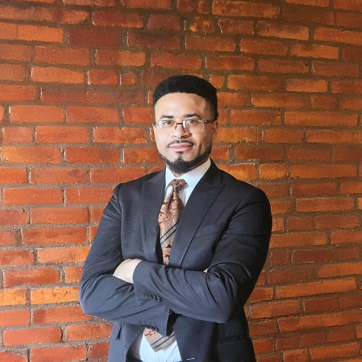 Volunteer Bio - Isryel Cruz