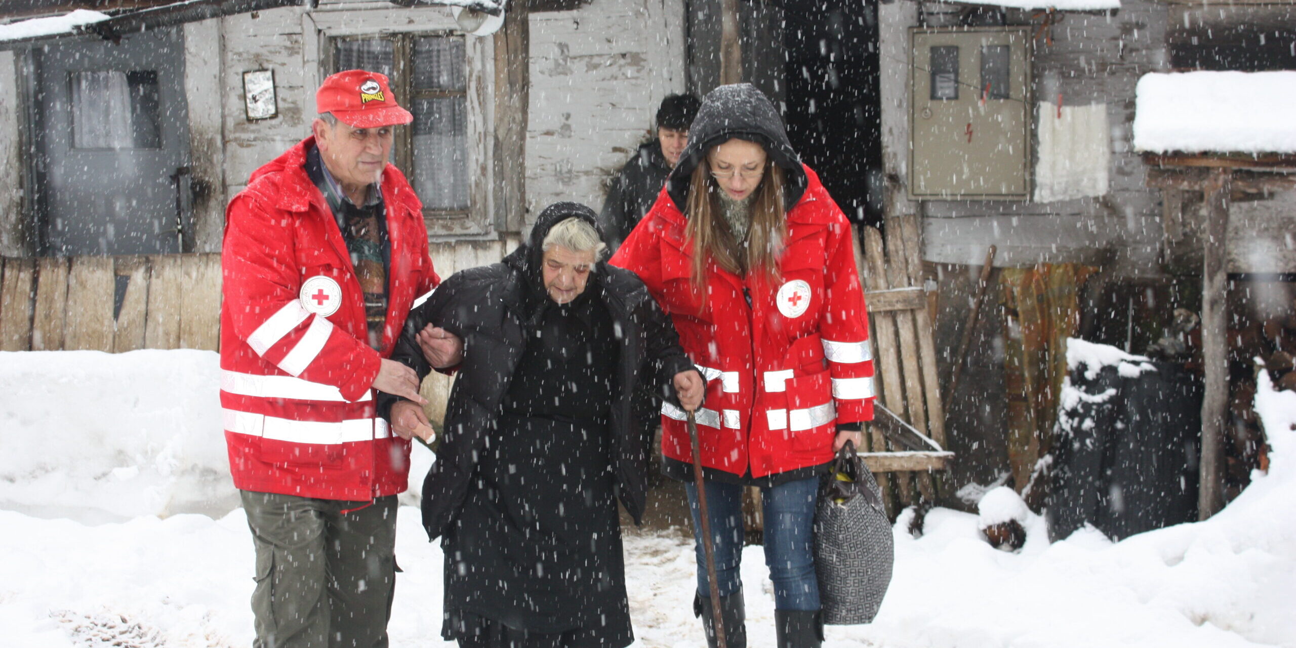 Croatia, February, 2018
The end of winter is seeing rare but not unprecedented weather conditions, with the extended cold spell in much of Europe alongside unusually high temperatures in the Arctic,
Red Cross teams reach isolated elderly cut off by snow.